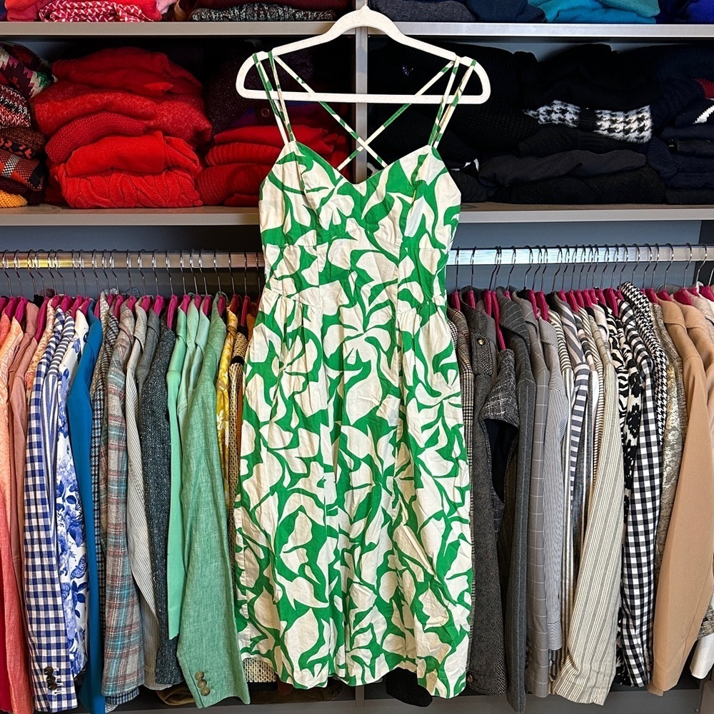 A New Day green/white print smocked adjustable strap 2 pocket midi dress size XS